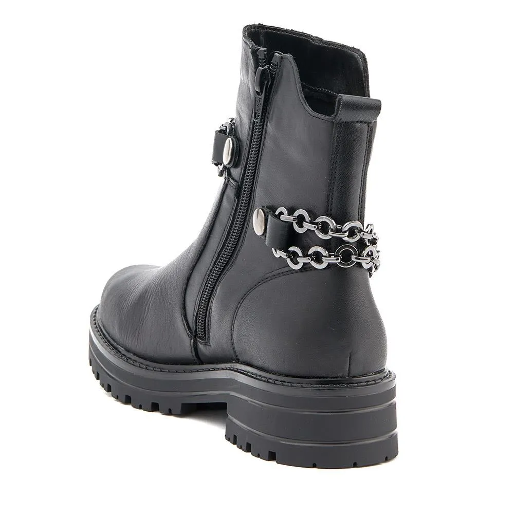 Chain-Detailed Ankle Boots - DRS40503 / 325 668