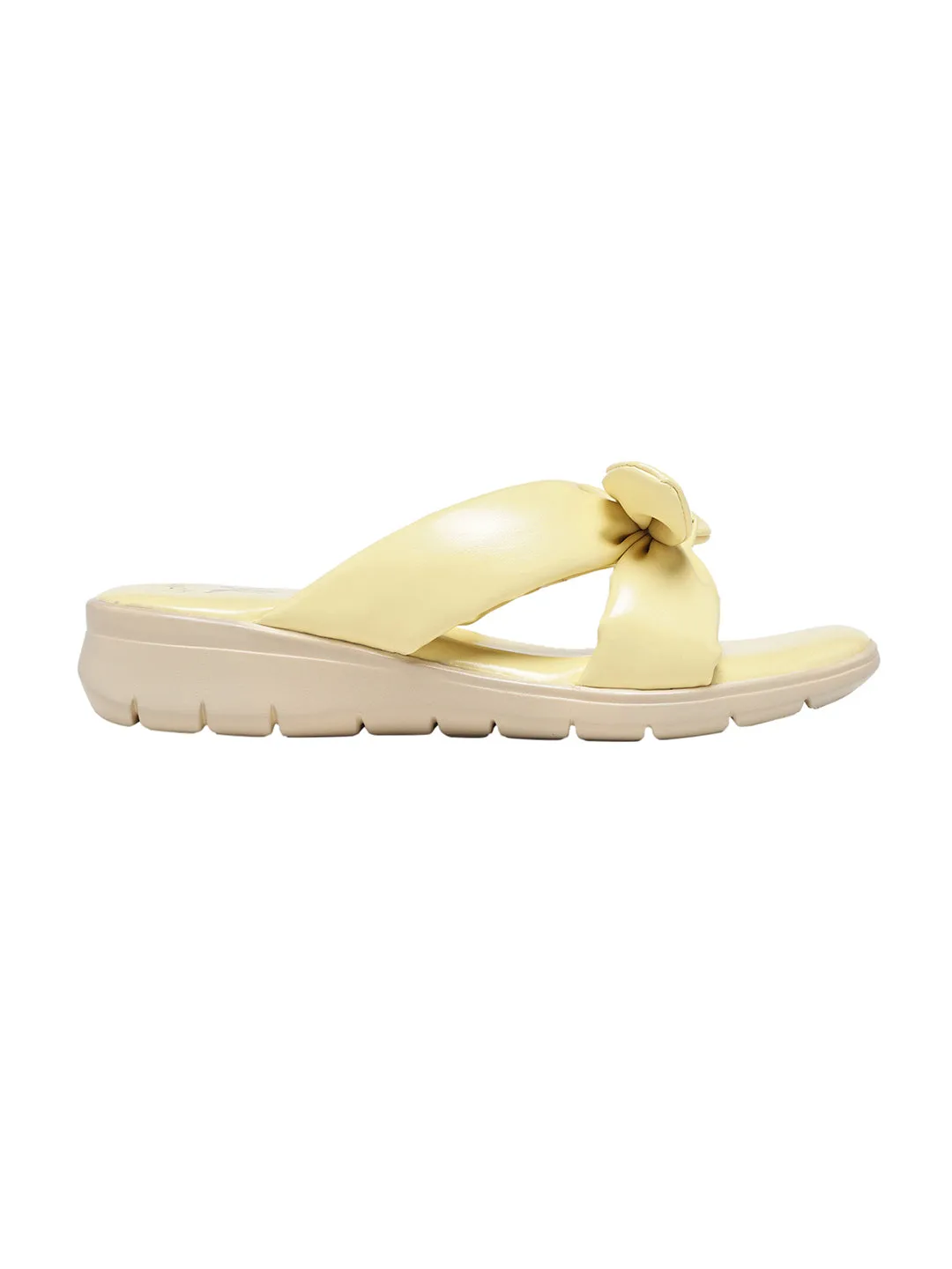 Ciya Yellow Flats