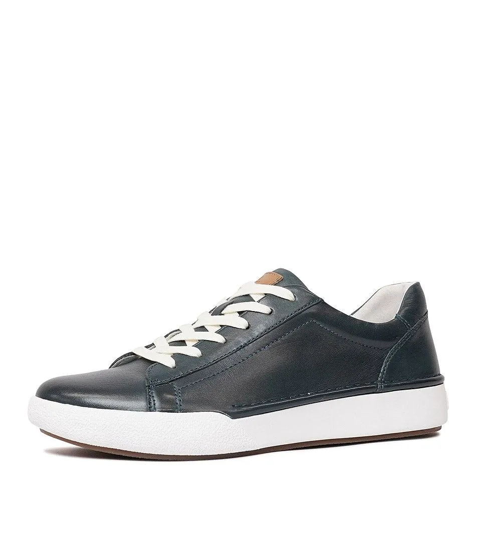 Claire 01 Ocean Leather Sneakers