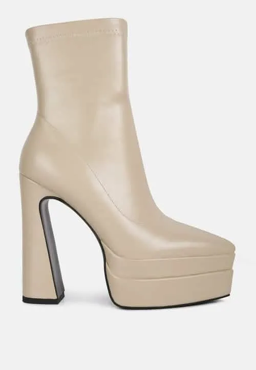 Dextra Stylish High-Platform Ankle Boots