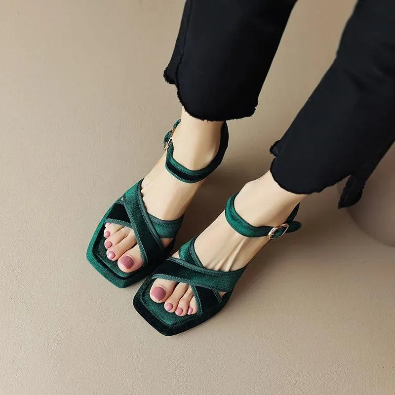 FT2382 Elegant Retro Velvet Sandal - Women's Casual Shoes