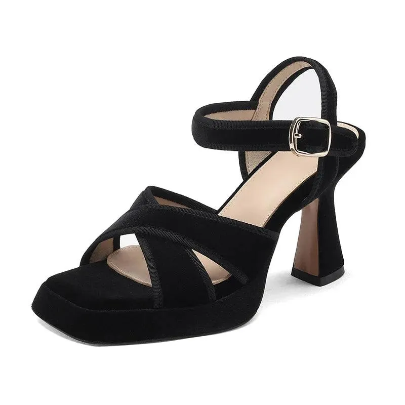 FT2382 Elegant Retro Velvet Sandal - Women's Casual Shoes