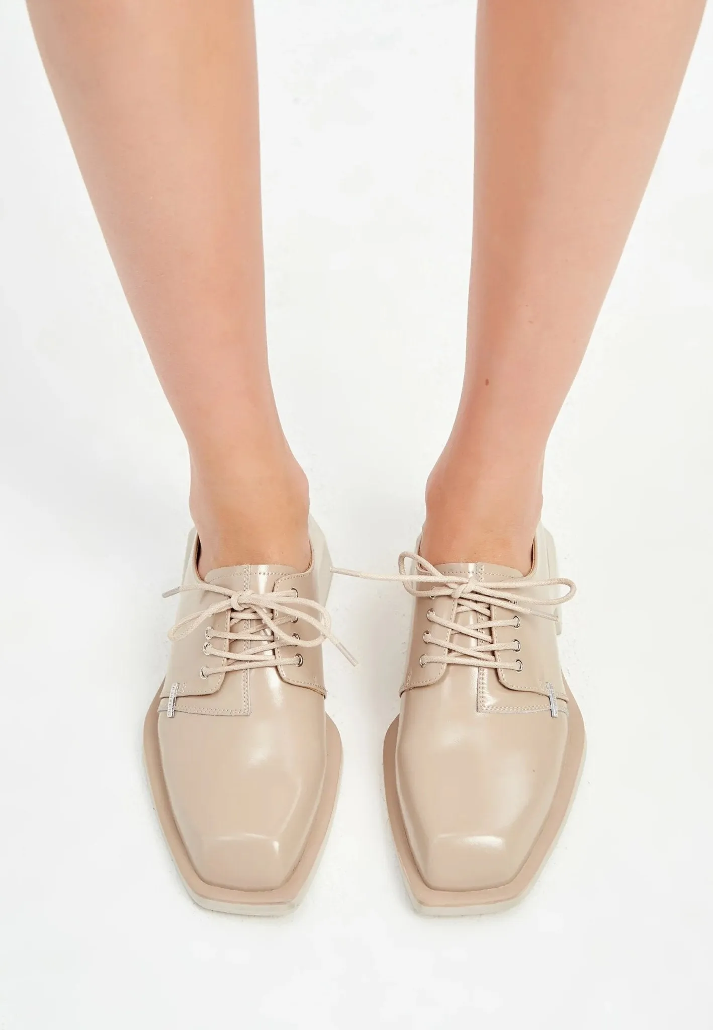 Lace-ups Loafers - Beige