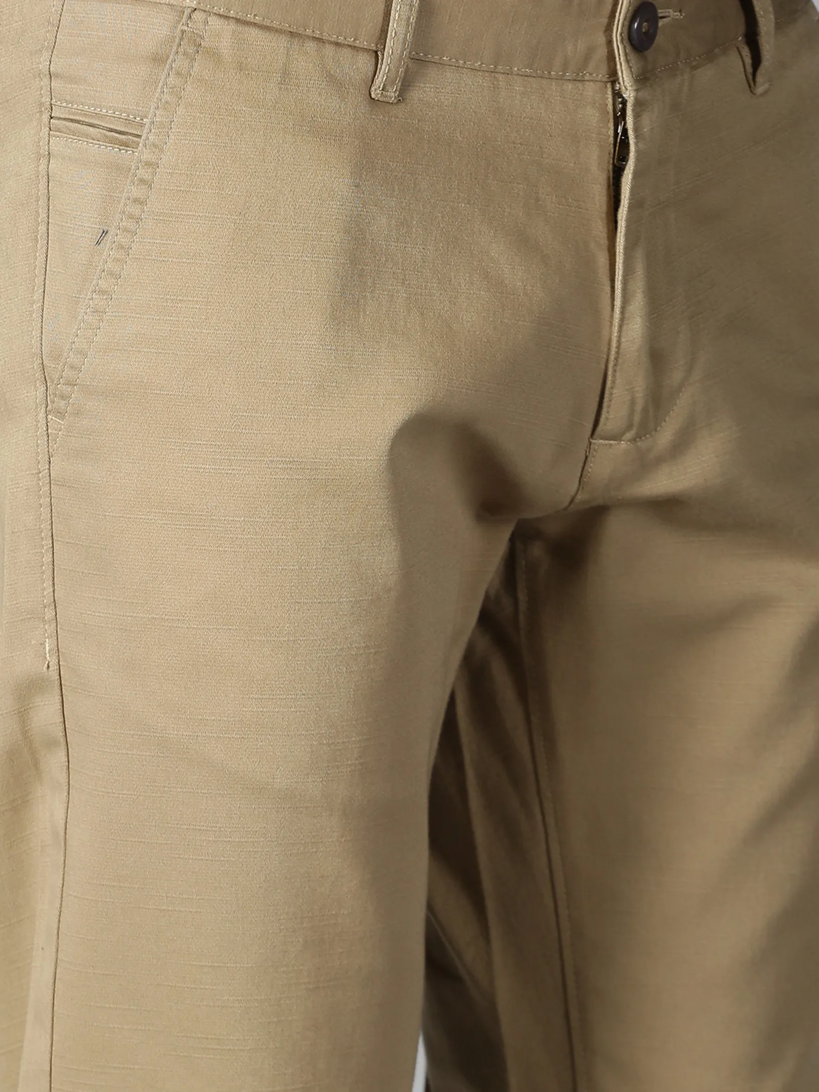 MEN'S LT KHAKI SOLID SLIM FIT TROUSER