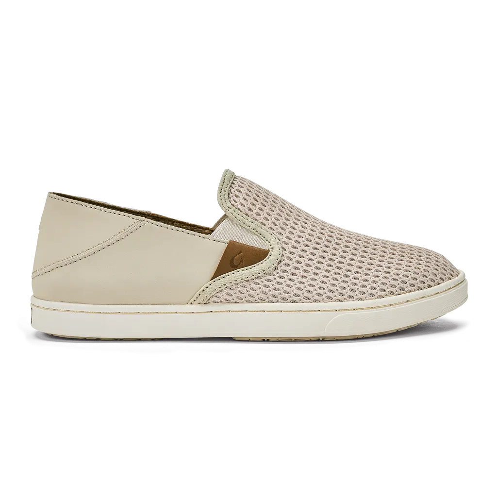 OluKai Women's Pehuea