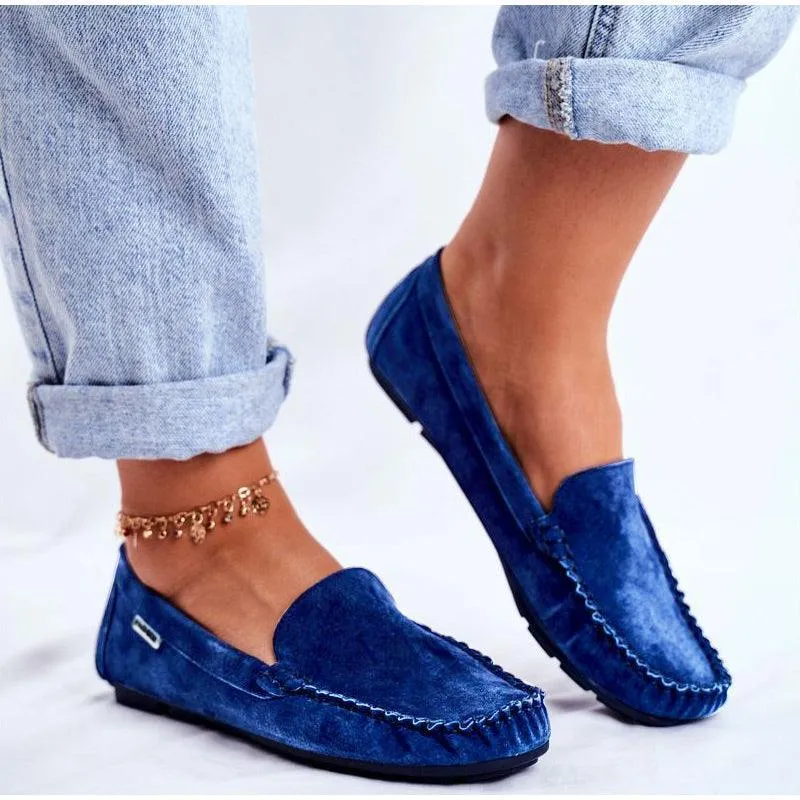 THE LADY LOAFER